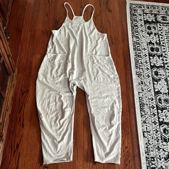 Free People Movement Hot Shot Jumpsuit size Small - Picture 4 of 10